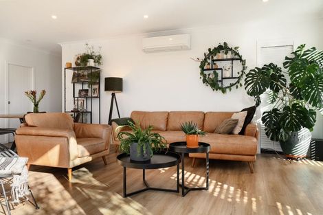 Photo of property in 6 Taniko Lane, Papamoa, 3118