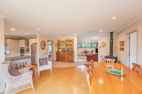 Photo of property in 2 Petersen Place, Waipukurau, 4200