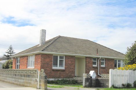 Photo of property in 4 Hadfield Crescent, College Estate, Whanganui, 4500