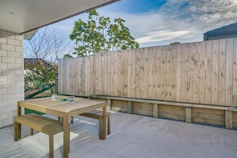 Photo of property in 17 Simms Close, Pyes Pa, Tauranga, 3112