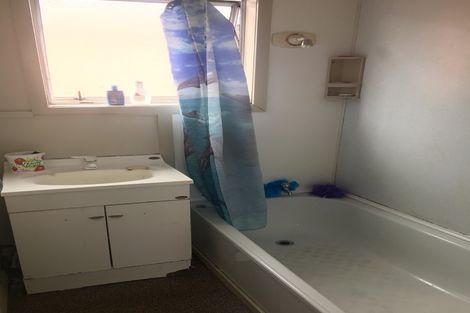 Photo of property in 65 Bradshaw Street, South Dunedin, Dunedin, 9012