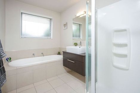 Photo of property in 28 Reka Street, Parklands, Christchurch, 8083