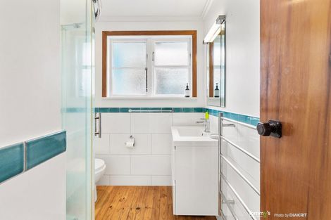 Photo of property in 46 Raukawa Street, Strathmore Park, Wellington, 6022