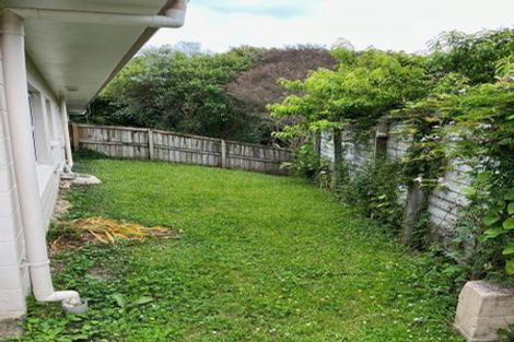 Photo of property in 1/2 Flavia Close, Torbay, Auckland, 0630