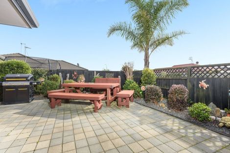 Photo of property in 16 Marick Place, Papamoa Beach, Papamoa, 3118