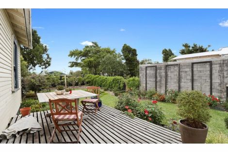 Photo of property in 12 Stanley Avenue, Te Aroha, 3320