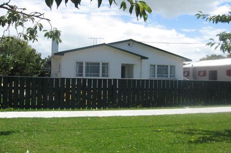 Photo of property in 11 Stewart Street, Aramoho, Whanganui, 4500