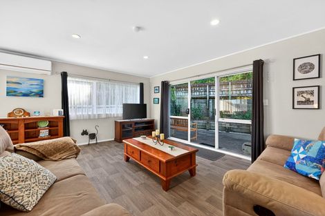 Photo of property in 130j Lakeside Drive, Orewa, 0931