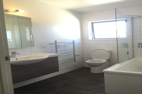 Photo of property in 5/27 Powell Street, Avondale, Auckland, 1026