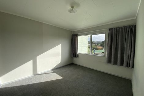Photo of property in 4 Euclid Street, Vogeltown, New Plymouth, 4310