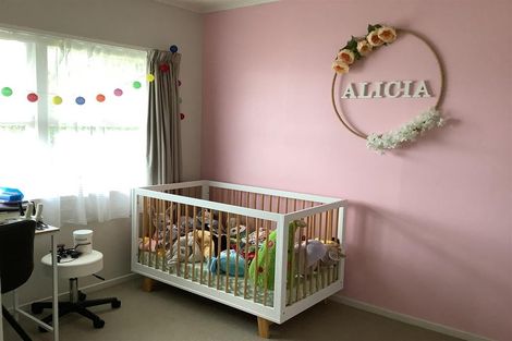 Photo of property in 1/7 Ellen Avenue, Hillcrest, Auckland, 0627