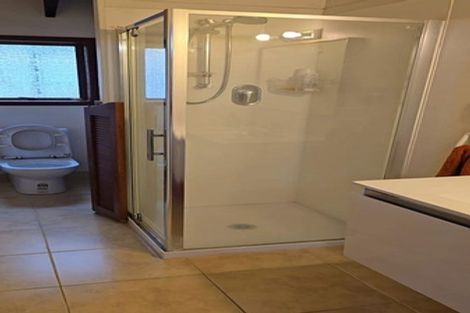 Photo of property in 20 Braemar Road, Castor Bay, Auckland, 0620