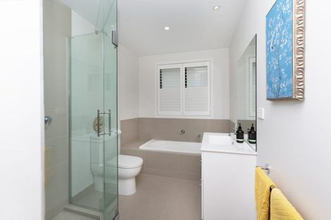 Photo of property in 6 Tilly Lane, Huapai, Kumeu, 0810