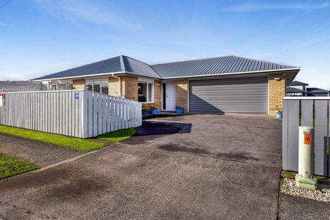 Photo of property in 26 Dixon Avenue, Hawera, 4610
