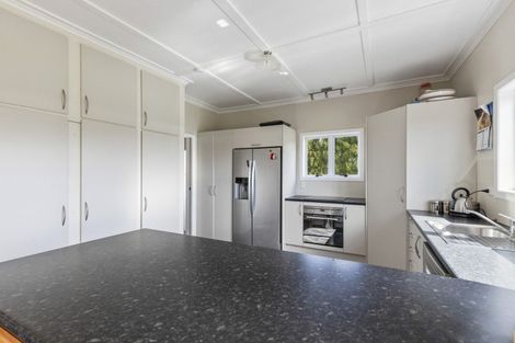 Photo of property in 77 Matarikoriko Road, Brixton, Waitara, 4382