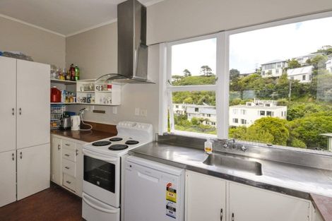 Photo of property in 7 Ninian Street, Highbury, Wellington, 6012