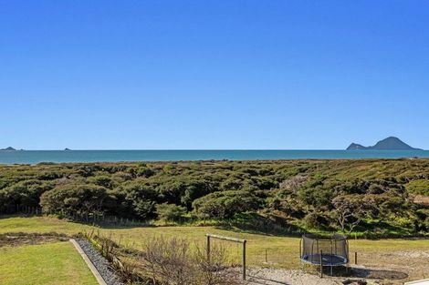 Photo of property in 1030 Thornton Road, Matata, Whakatane, 3194