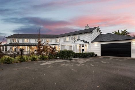 Photo of property in 11 Pentlow Place, Fendalton, Christchurch, 8052