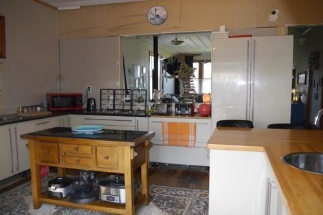 Photo of property in 10 Humber Street, Rongotea, 4476