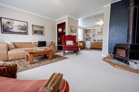 Photo of property in 25 Gow Street, Ross, 7812