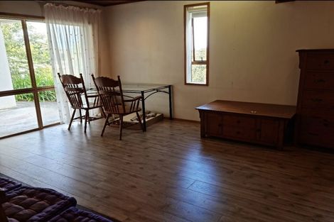 Photo of property in 15 Noeleen Street, Glenfield, Auckland, 0629