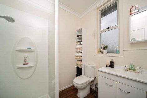 Photo of property in 13 Collins Street, Hawera, 4610