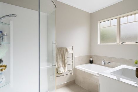 Photo of property in 12 Washington Parade, Milson, Palmerston North, 4414