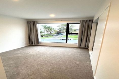 Photo of property in 33a Galsworthy Place, Bucklands Beach, Auckland, 2014