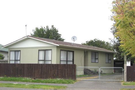 Photo of property in 61 Manuroa Road, Takanini, 2112