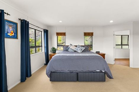 Photo of property in 35 Raratu Road, Kahuranaki, Havelock North, 4295