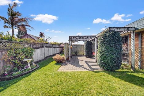 Photo of property in 10 Chatswood Place, Rototuna, Hamilton, 3210