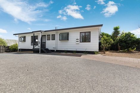 Photo of property in 169 Finlayson Avenue, Clendon Park, Auckland, 2103