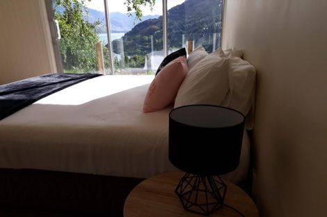 Photo of property in 16 Mckerrow Place, Sunshine Bay, Queenstown, 9300