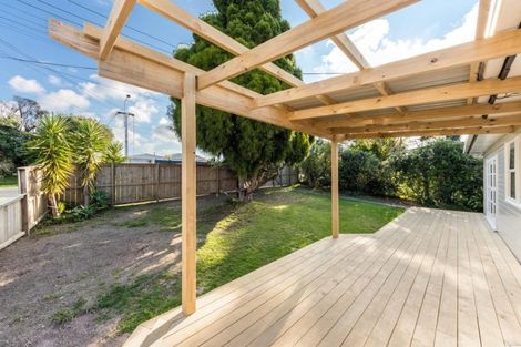 Photo of property in 147 Rangatira Road, Beach Haven, Auckland, 0626