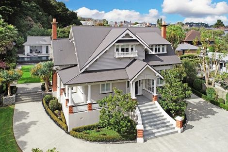 Photo of property in 18 Carlton Road, Pukekohe, 2120