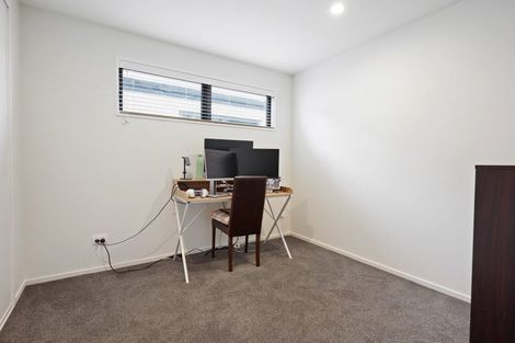 Photo of property in 10 Enforce Lane, Halswell, Christchurch, 8025