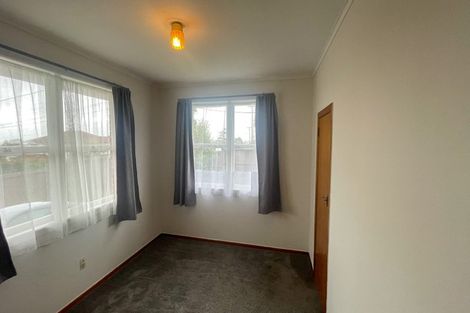 Photo of property in 10 Gilliam Street, New Lynn, Auckland, 0600