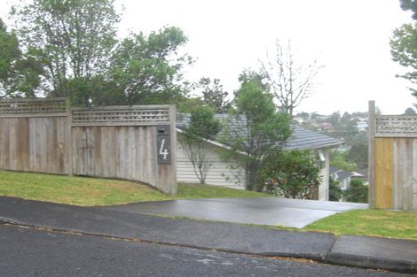 Photo of property in 4 Finn Place, Totara Vale, Auckland, 0629