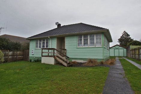 Photo of property in 8 Sare Crescent, Fairfield, Hamilton, 3214
