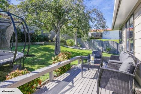 Photo of property in 9 Glucina Place, Glen Eden, Auckland, 0602