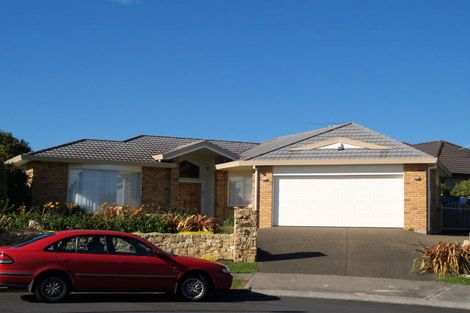 Photo of property in 9 Orohena Close, Northpark, Auckland, 2013