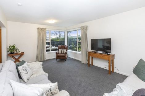 Photo of property in 102 Lowry Avenue, Redwood, Christchurch, 8051
