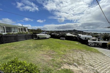 Photo of property in 17a Brightside Road, Stanmore Bay, Whangaparaoa, 0932