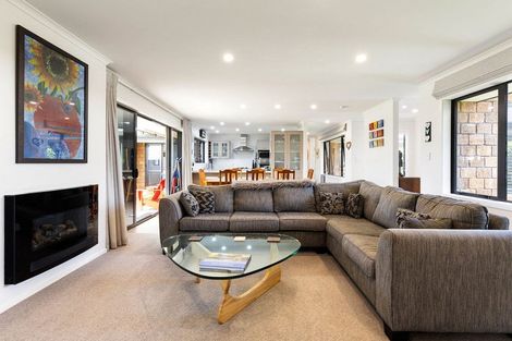 Photo of property in 18 Watkins Road, Cambridge, 3434