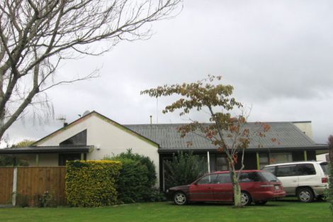 Photo of property in 5 Chadwick Place, Highbury, Palmerston North, 4412