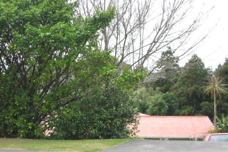 Photo of property in 38 Omata Road, Marfell, New Plymouth, 4310