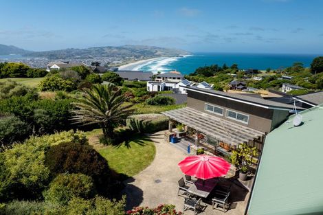 Photo of property in 14 Highgrove, Saint Clair, Dunedin, 9012