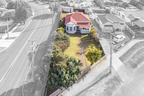 Photo of property in 22 Cambridge Street, Gonville, Whanganui, 4501