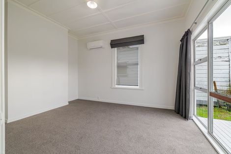 Photo of property in 25 Bourke Street, Palmerston North, 4410