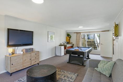 Photo of property in 42 Hicks Crescent, Waikanae Beach, Waikanae, 5036